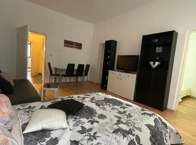 Apartamento Keinergasse 18-contactless Check-in!